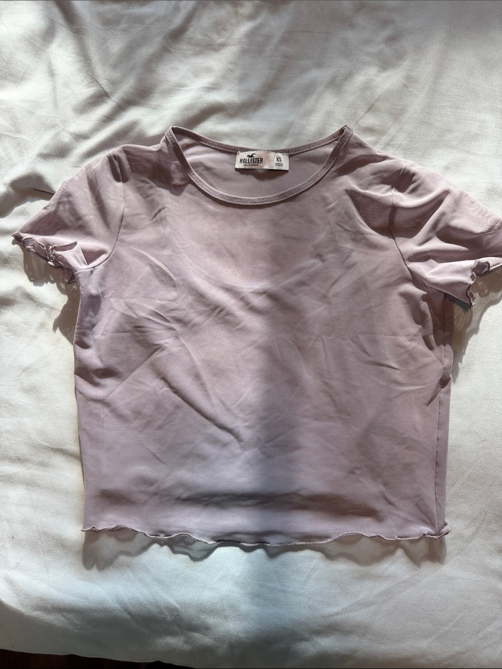 Hollister Lavender Short Sleeve Lettuce-Edge Crop Tee